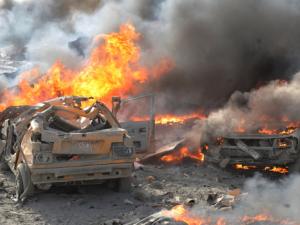 انفجارات تهز دمشق والطيران يواصل القصف