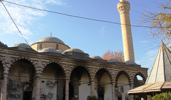 المسجد الكبير في ديار بكر