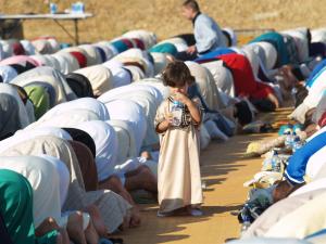 Musulmanes en España apuestan por adaptar el calendario de exámenes al Ramadán