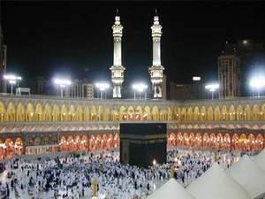 مسئول سعودي: فتح الدورين الأرضي والأول للطواف في رمضان